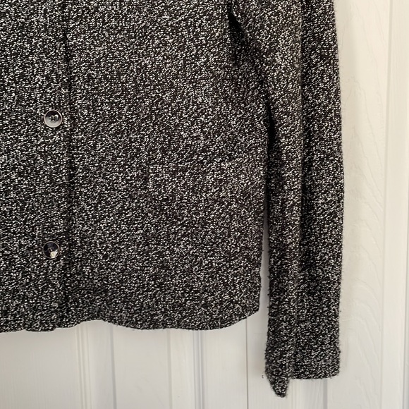 Talbots Button Up - Picture 3 of 4